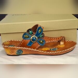 L' Artiste Spring Step Sandals Size 10.5M